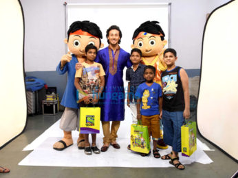 Tiger Shroff snapped with kids shooting for Sony Yay Channel