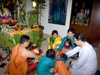 Vivek Oberoi's Ganpati visarjan