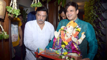 Vivek Oberoi’s Ganpati visarjan