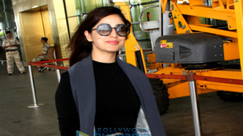 Yami Gautam snapped at the airport