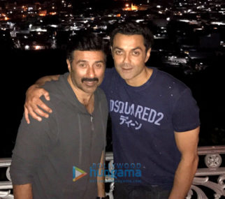 On The Sets Of Yamla Pagla Deewana Phir Se