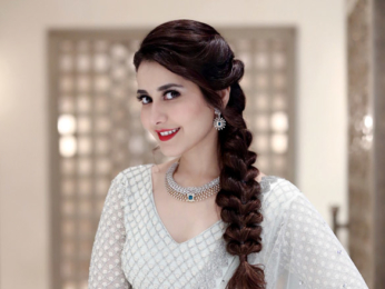 Raashi Khanna's glamorous photoshoot