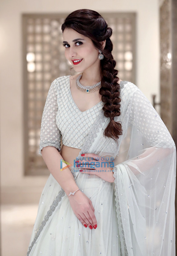 Raashi Khanna’s glamorous photoshoot Raashi Khanna’s glamorous photoshoot