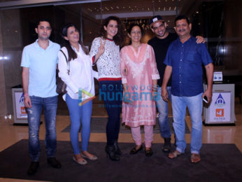 Kangana Ranaut & family snapped post dinner in Bandra