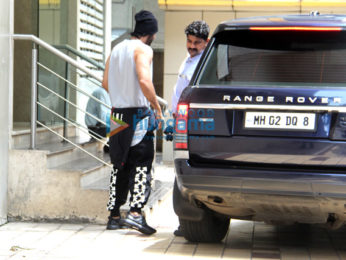 Ranbir Kapoor snapped post her dance rehearsals in Bandra