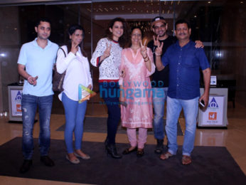Kangana Ranaut & family snapped post dinner in Bandra