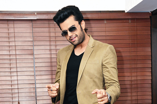 “Salman sir is there,so there’ll be lots of FUN”: Manish Paul | Dabangg Tour UK “Salman sir is there,so there’ll be lots of FUN”: Manish Paul | Dabangg Tour UK