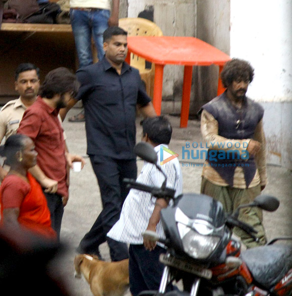 aamir khan snapped on the sets of thugs of hindostan in mumbai 3