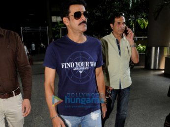 Aditya Roy Kapur, Kriti Sanon, Aditi Rao Hydari and others snapped at airport
