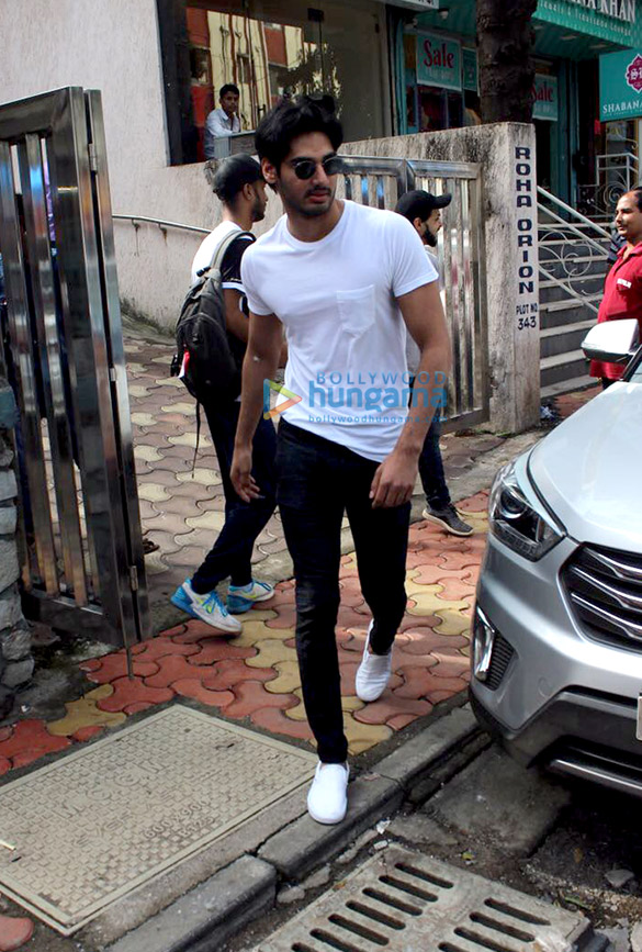 ahaan shetty snapped at a clinic 6