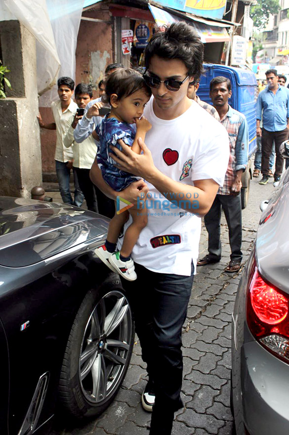 arpita khan sharma and aayush sharma snapped together 6