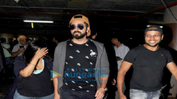 Ayushmann Khurrana snapped at the airport