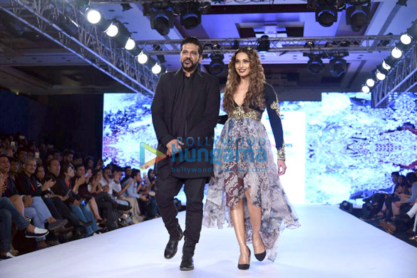 Bipasha Basu and Rocky S walk the ramp at Bombay Times Fashion Week Bipasha Basu and Rocky S walk the ramp at Bombay Times Fashion Week