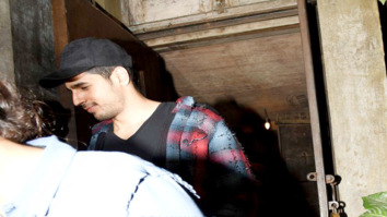 Sidharth Malhotra and Jacqueline Fernandez snapped post dinner at Pali Bhavan