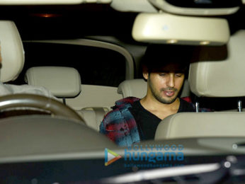 Sidharth malhotra and Jacqueline Fernandez snapped post dinner at Pali Bhavan