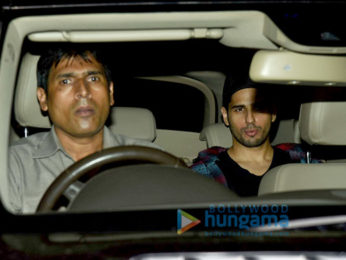 Sidharth malhotra and Jacqueline Fernandez snapped post dinner at Pali Bhavan