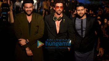 Hrithik Roshan, Esha Gupta, Nidhhi Agerwal and others walk at Tech Fashion Tour Season 3