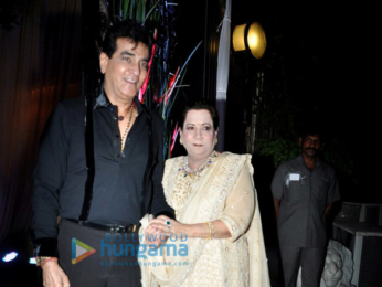 Hrithik Roshan, Jeetendra, Rekha and others grace Rakesh Roshan's birthday bash