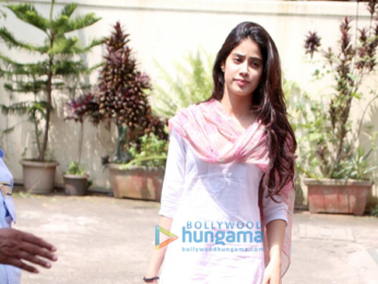 Jahnavi Kapoor snapped after dance rehearsal