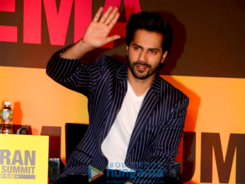 Kangana Ranaut, Varun Dhawan and Vivek Oberoi at 8th Jagran Film Festival