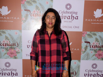 Padmini Kolhapure, Poonam Dhillon launch their Fall Winter collection at Celebrating Vivaha 2017