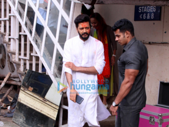 Riteish Deshmukh spotted after photoshoot at Mehboob Studio