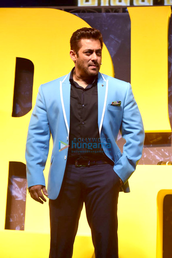 salman khan graces the press meet of the show bigg boss season 11 5