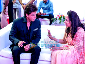 Shah Rukh Khan graces Hema Malini's Dance event with international artists from Georgia