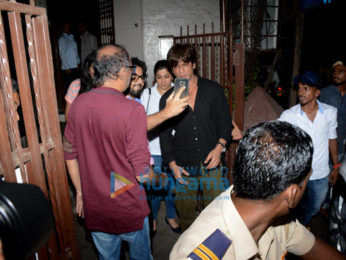 Shah Rukh Khan snapped outside Shankar Mahadevan's studio