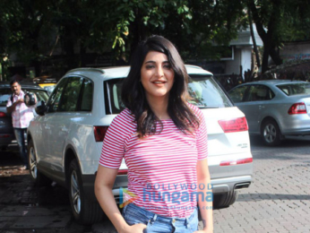 Shruti Haasan snapped in Bandra