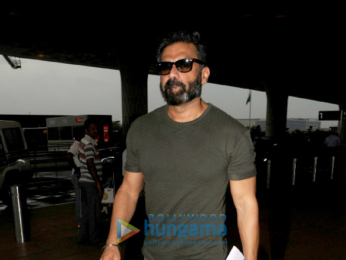 Suniel Shetty, Hema Malini and others snapped at the airport