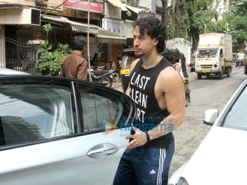 Tiger Shroff and Disha Patani snapped post lunch at Indigo in Bandra