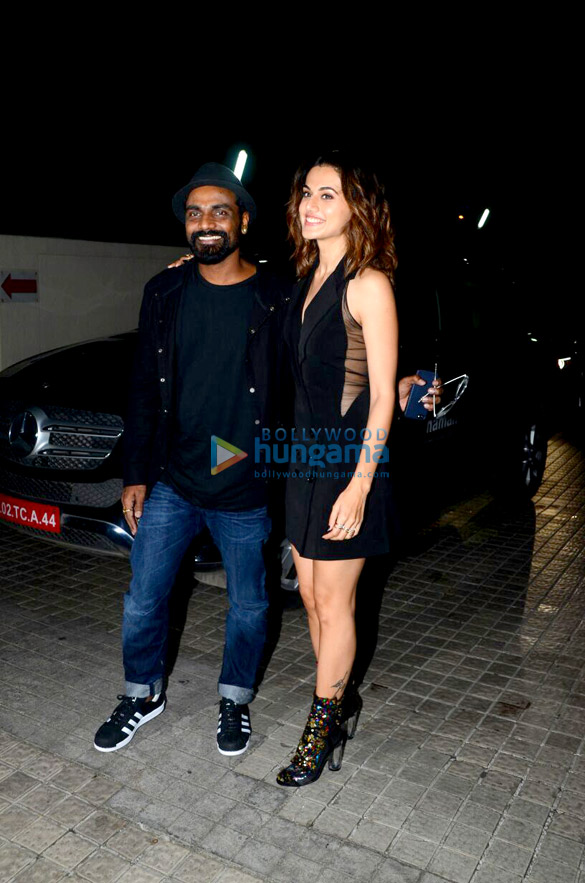 varun dhawan alia bhatt taapsee pannu remo dsouza and kiara advani grace the screening of judwaa 2 at pvr juhu 7