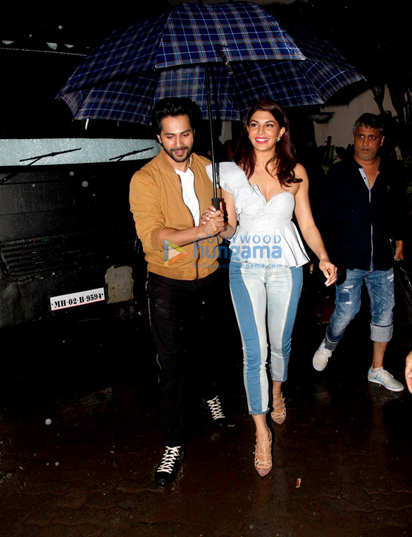 varun dhawan jacqueline fernandez and taapsee pannu snapped promoting judwaa 2 at mehboob studio 2