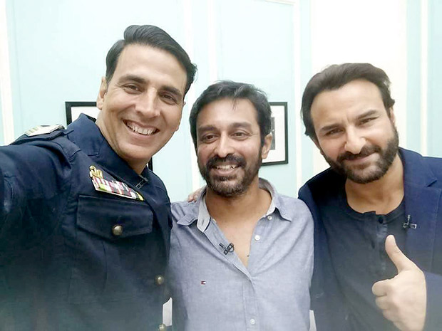 WOW! This picture of Akshay Kumar and Saif Ali Khan posing together will take you back to the 90s