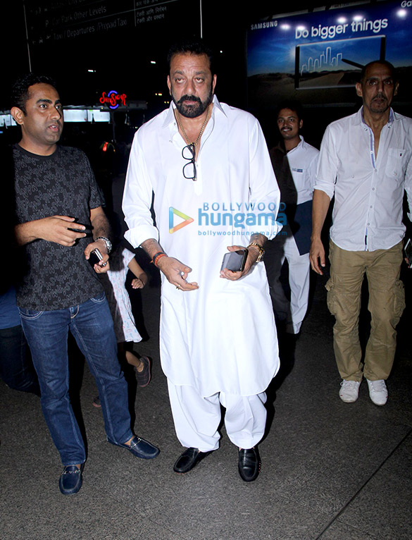 Sanjay Dutt, Katrina Kaif and others snapped at the airport