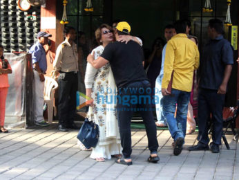 Salman Khan and others at Arpita Khan's Diwali bash