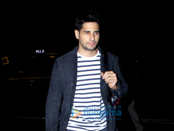 Sidharth Malhotra, Kriti Sanon and Huma Qureshi snapped at the airport