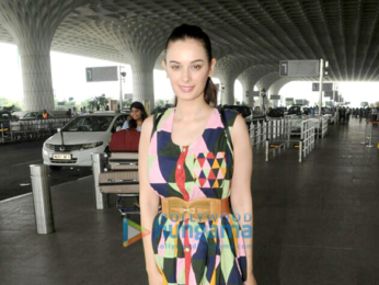 Aamir Khan, Virat Kohli and others snapped at the airport