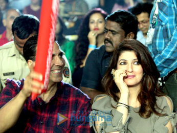 Akshay Kumar and Twinkle Khanna at 'VIVO Pro Kabaddi Super Playoffs'