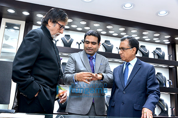 amitabh bachchan at the grand opening of kalyan jewellers in bhopal 1