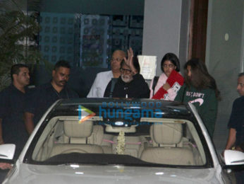 Amitabh Bachchan snapped returning from the Maldives