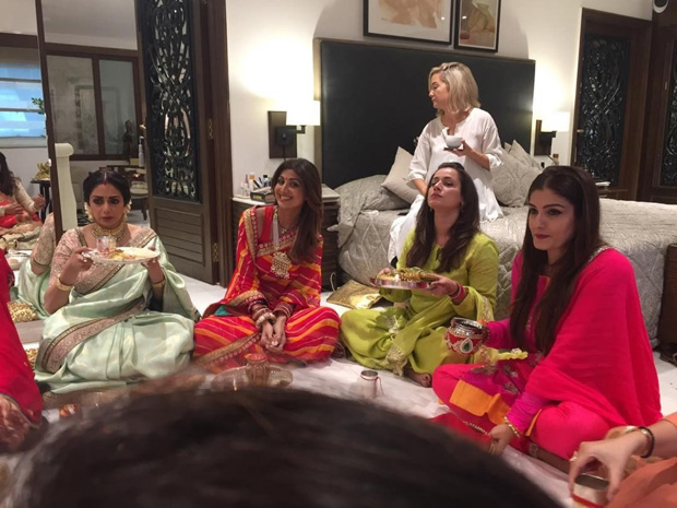 B-town-celebrities-celebrate-Karva-Chauth-and-here-are-the-pics-(40)
