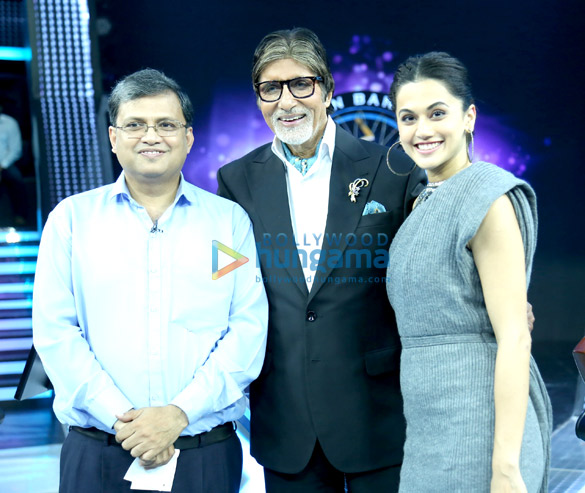 Check out Taapsee Pannu reunites with Pink co-star Amitabh Bachchan on the sets of Kaun Banega Crorepati 9 (3)