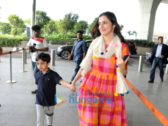 Divya Kumar Khosla and Mandira Bedi at the airport