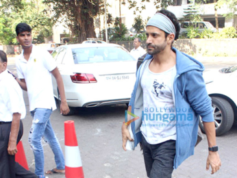 Farhan Akhtar and Ranveer Singh spotted outside Otters Club