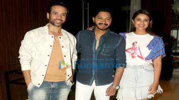 Golmaal Again team snapped in Juhu