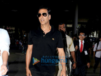 Akshay Kumar snapped at the airport