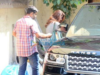 Twinkle Khanna snapped post her gym session