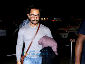 Aamir Khan and Zaira Wasim spotted at the airport